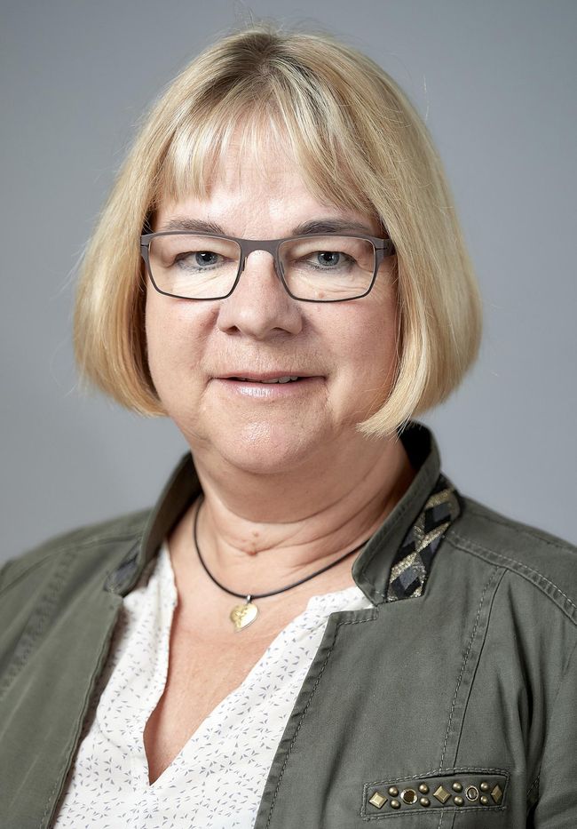 Susanne Schwarz Susanne Schwarz