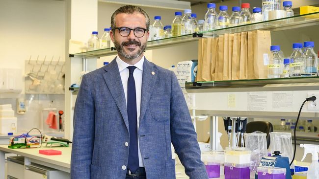 Prof. Giovanni Camici Prof. Giovanni Camici