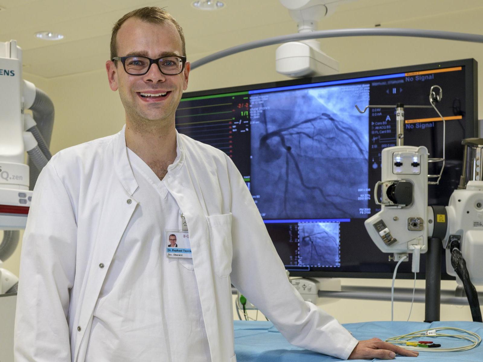 Dr. Raphael Twerenbold