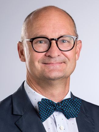 Prof. Hullin Prof. Hullin
